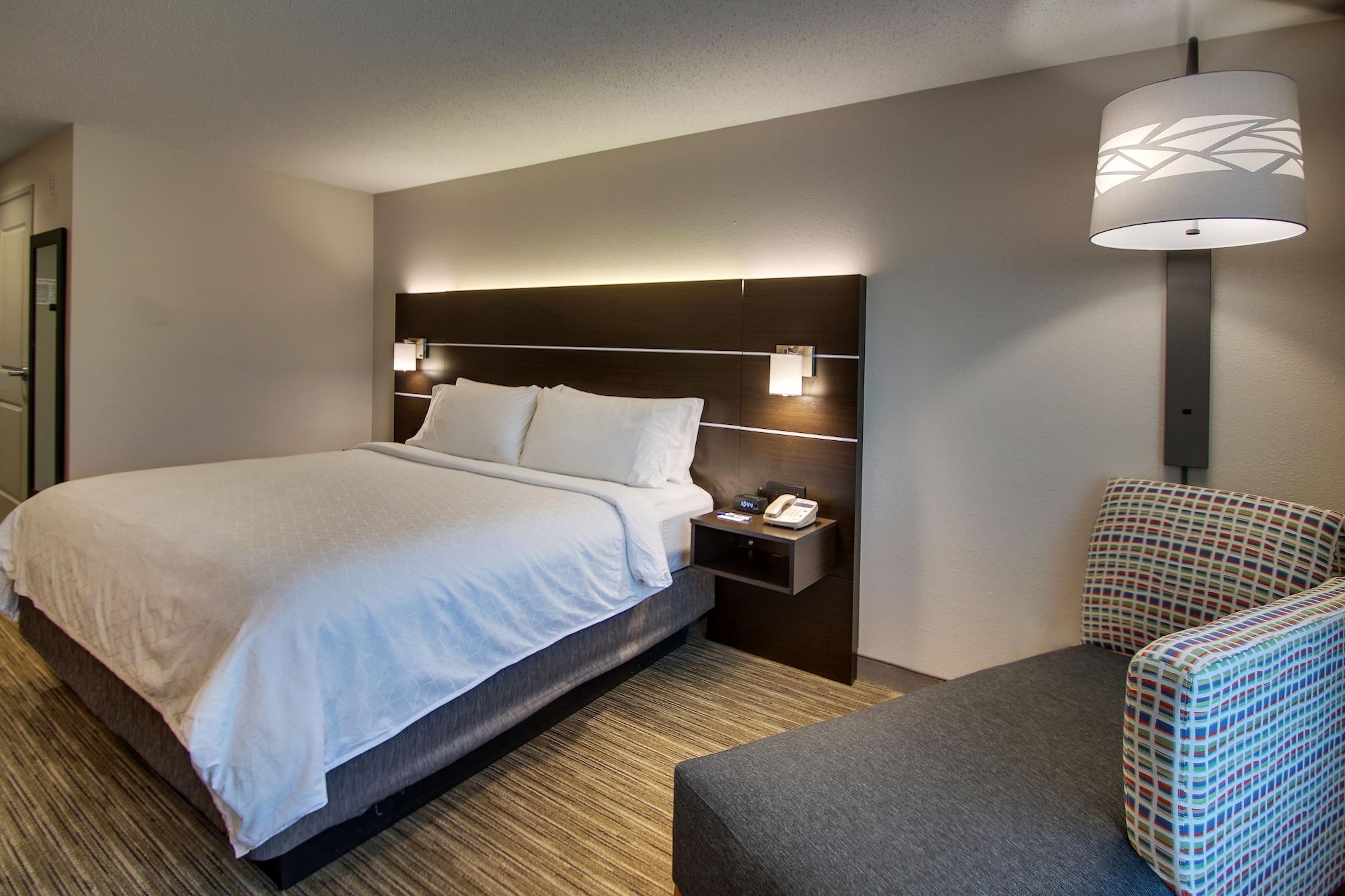 Holiday Inn Express Georgetown By Ihg Exterior foto