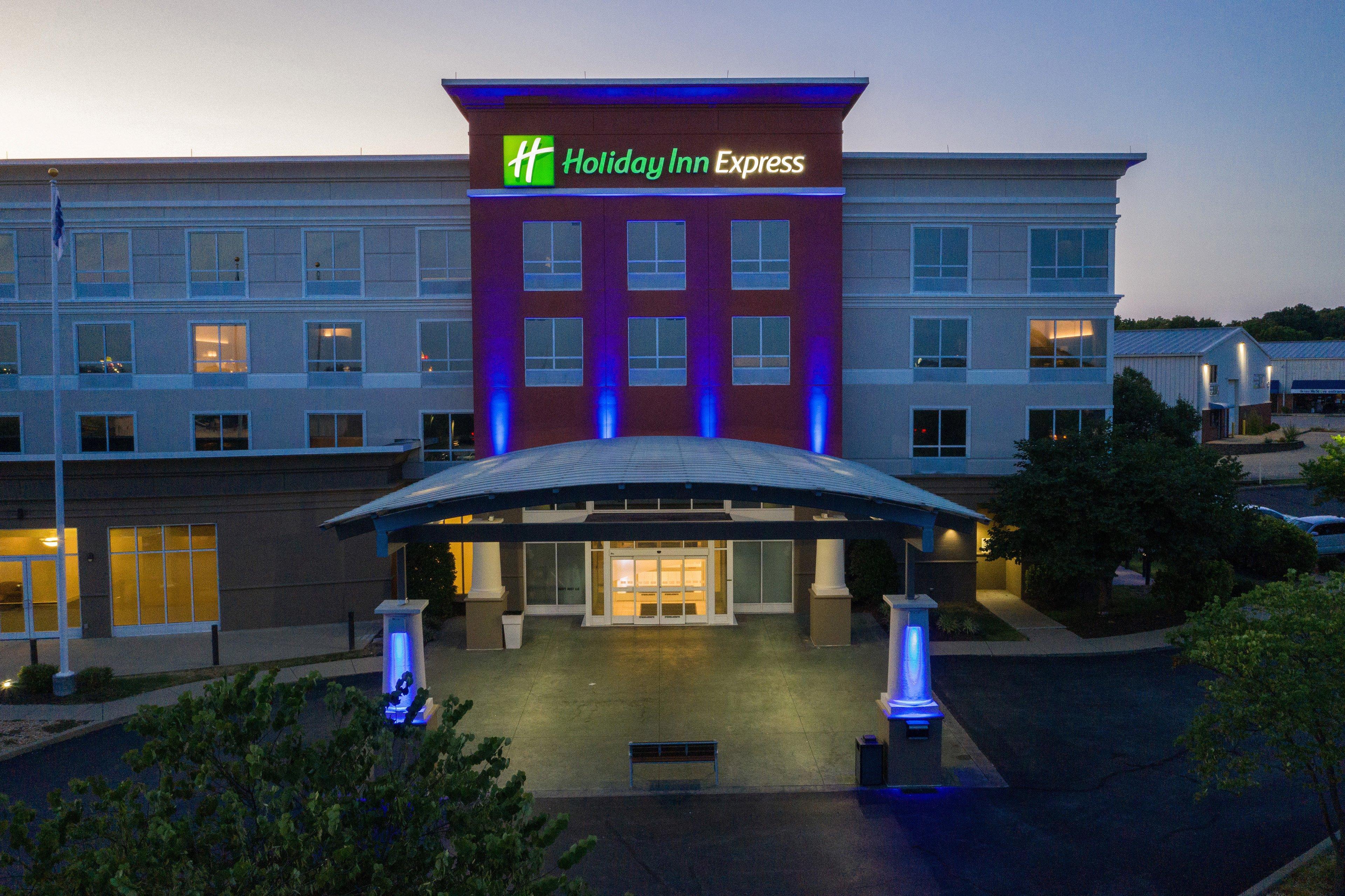 Holiday Inn Express Georgetown By Ihg Exterior foto