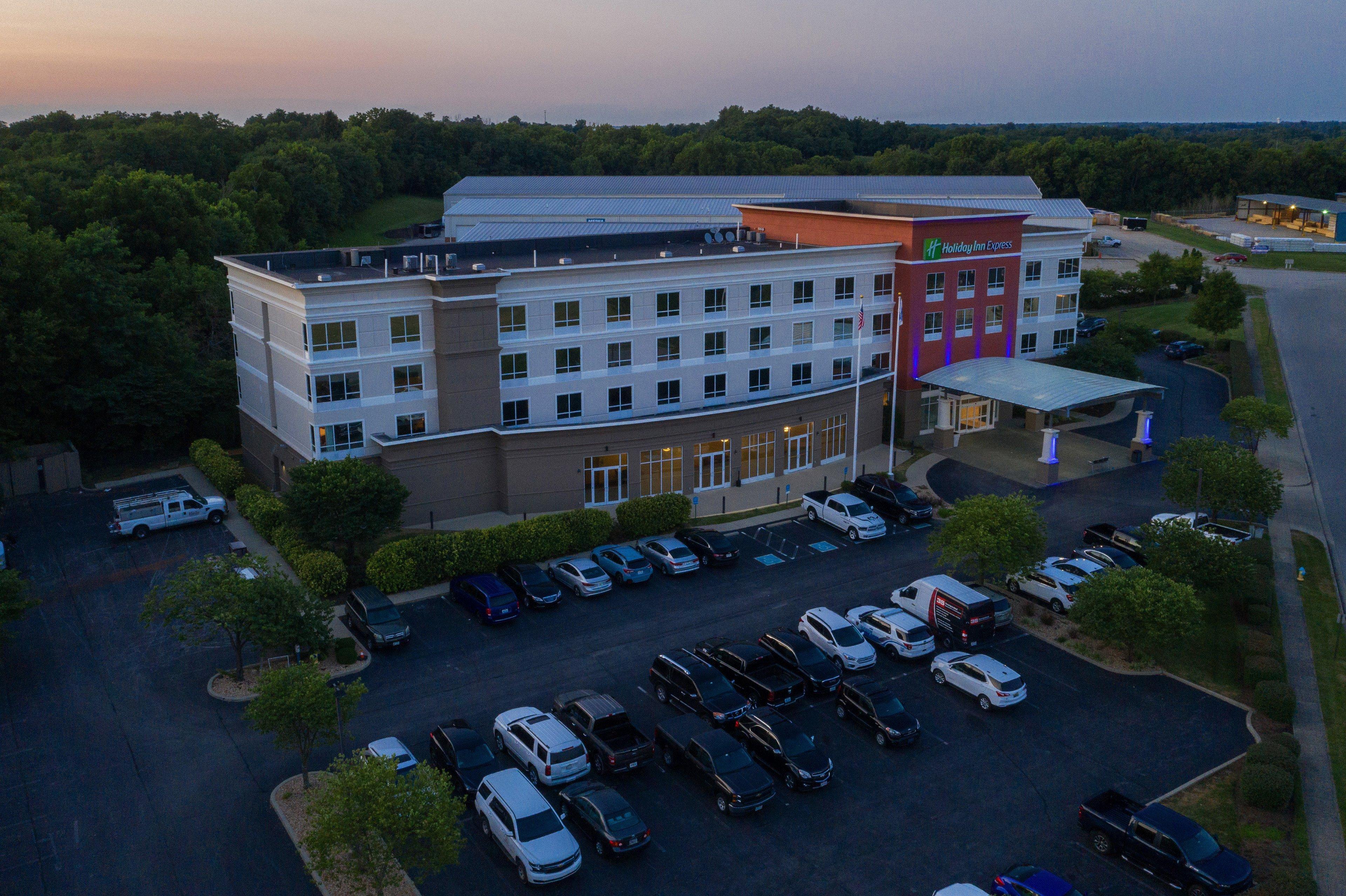 Holiday Inn Express Georgetown By Ihg Exterior foto
