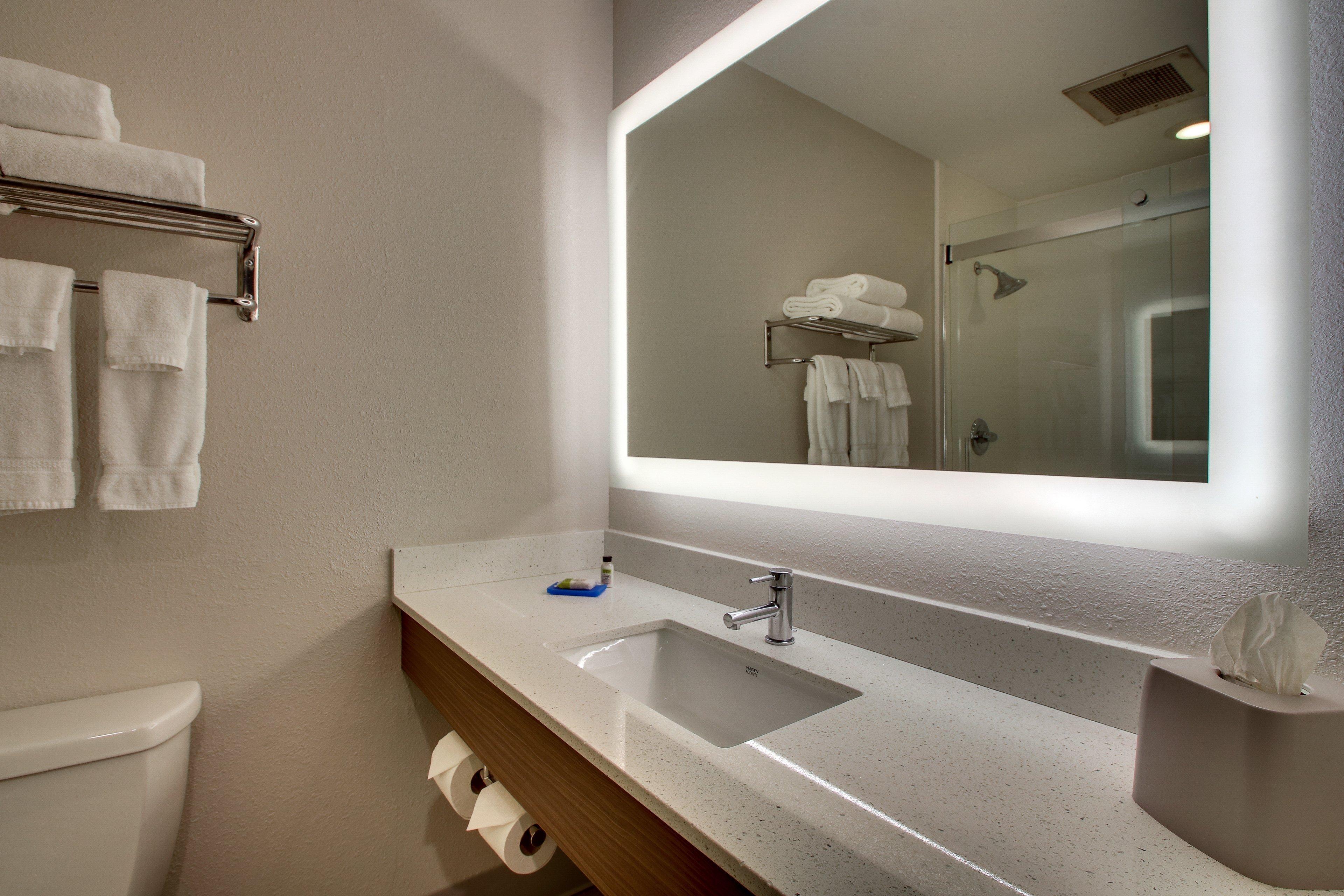 Holiday Inn Express Georgetown By Ihg Exterior foto