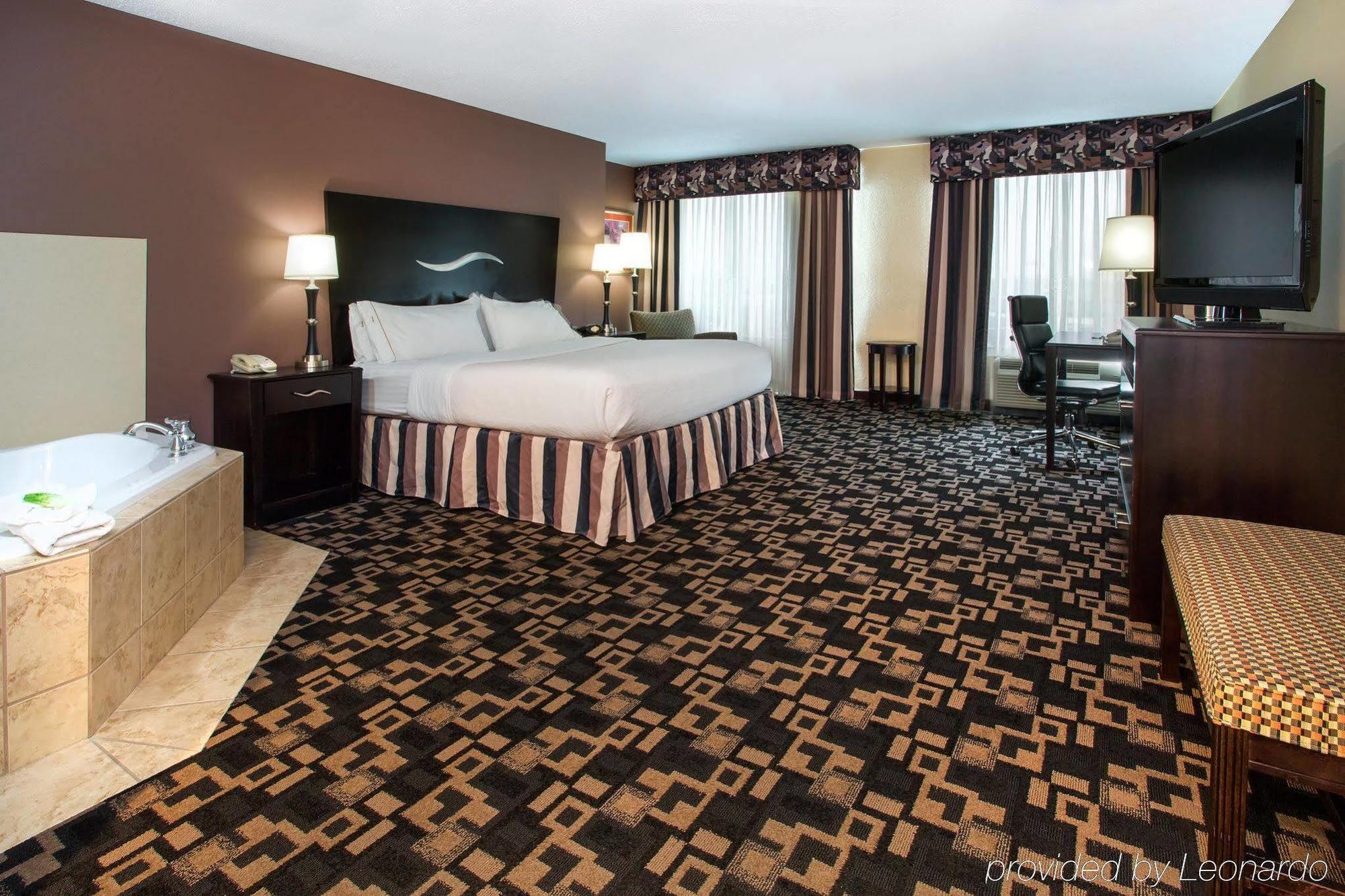 Holiday Inn Express Georgetown By Ihg Exterior foto